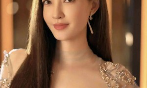 素颜女神沦落拍短剧！40岁王丽坤受前夫连累资源狂跌?