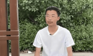 曾经“日入百万”的网红郭有才，跌落神坛后，如今怎样了？