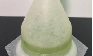 太空殖民迈出重要一步：科学家成功在模拟火星环境下用生物塑料培育藻类